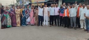 पश्चिम बंगाल,असम पांडिचेरी,में भाजपा की प्रचंड ऐतिहासिक जीत पर छुरा में जश्न का सैलाब, ढोल-नगाड़ों की गूंज और आतिशबाजी से गूंज उठा स्वर्ण जयंती चौक